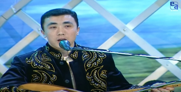 Мұхтар Қуандықов - Жетімдер жайлы толғау. «Кімнің есінде?»