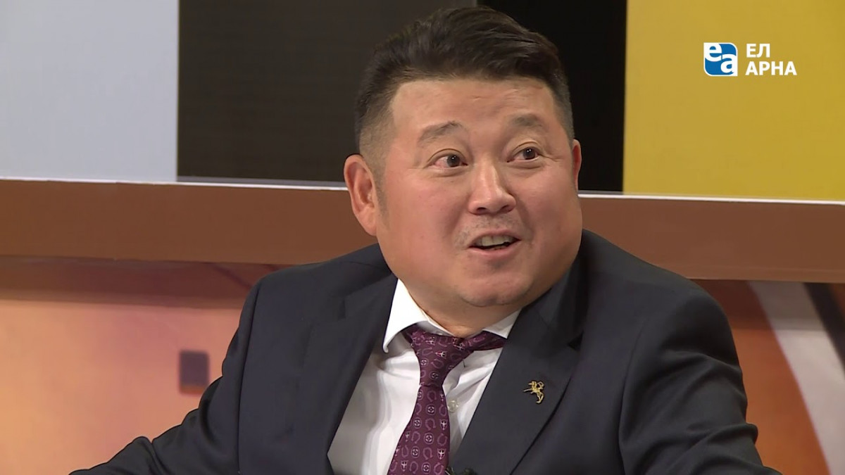 «Ашық көрсетілім».«Алмас қылыш» – қазақ киносының алтын таспасы